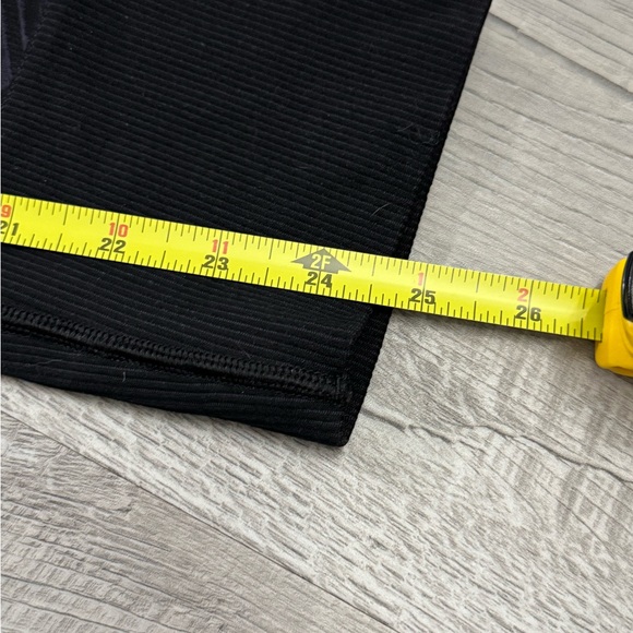 Lululemon Women's Legging Gray Black Chevron Ribbed Compression Stretch - Picture 6 of 11